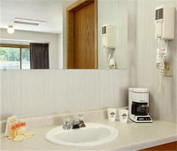 Travelodge By Wyndham Red Wing Habitación foto